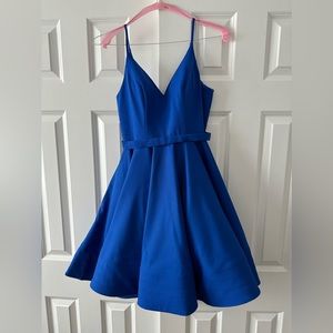 Ieena for Mac Duggal V-Neck Sleeveless A-Line Cocktail Dress - Blue